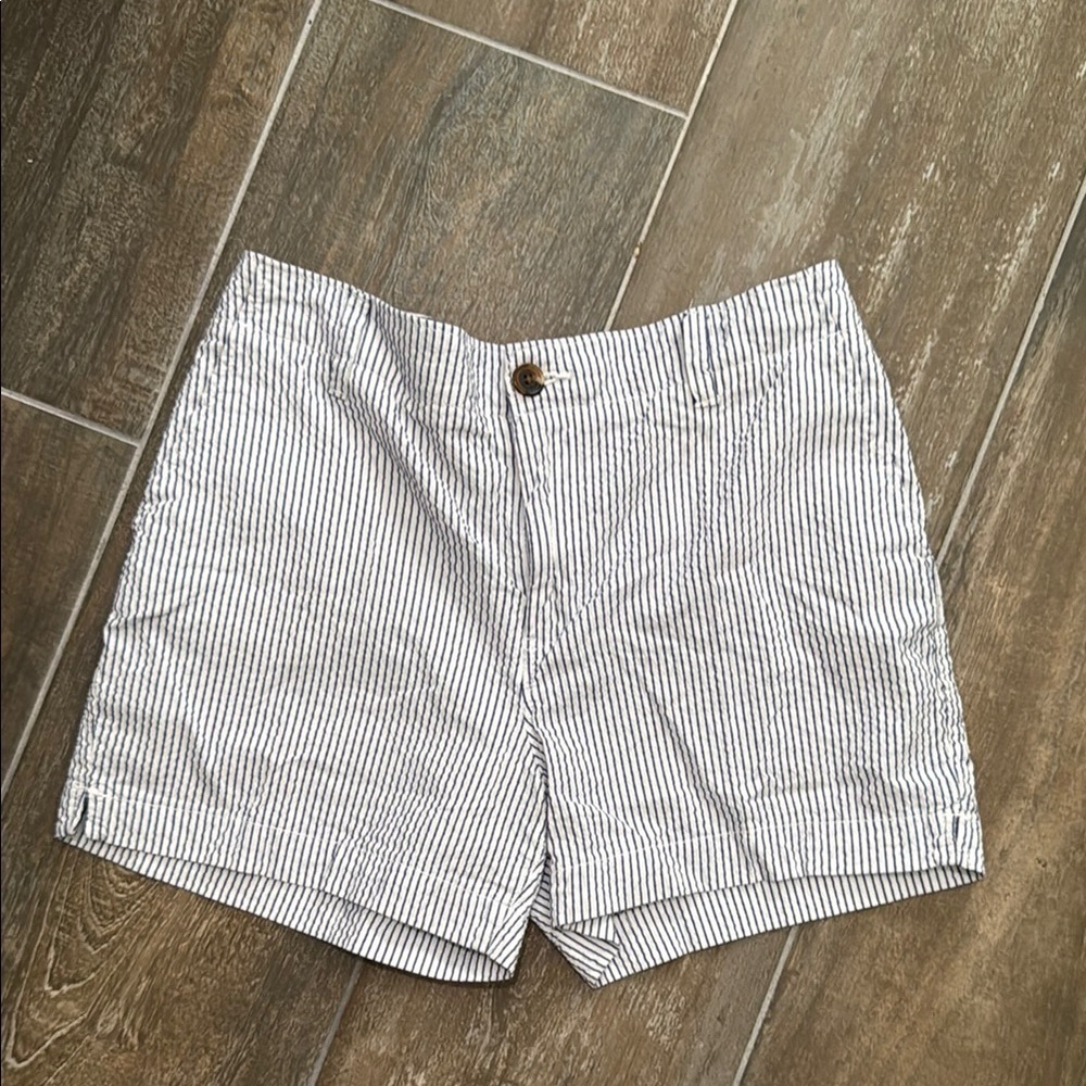 H&M White and Blue Bermuda Shorts Seersucker Style